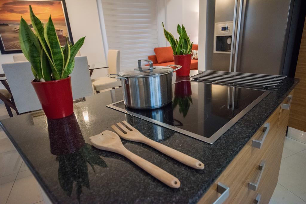Skylight Megaron Daire Larnaca Dış mekan fotoğraf