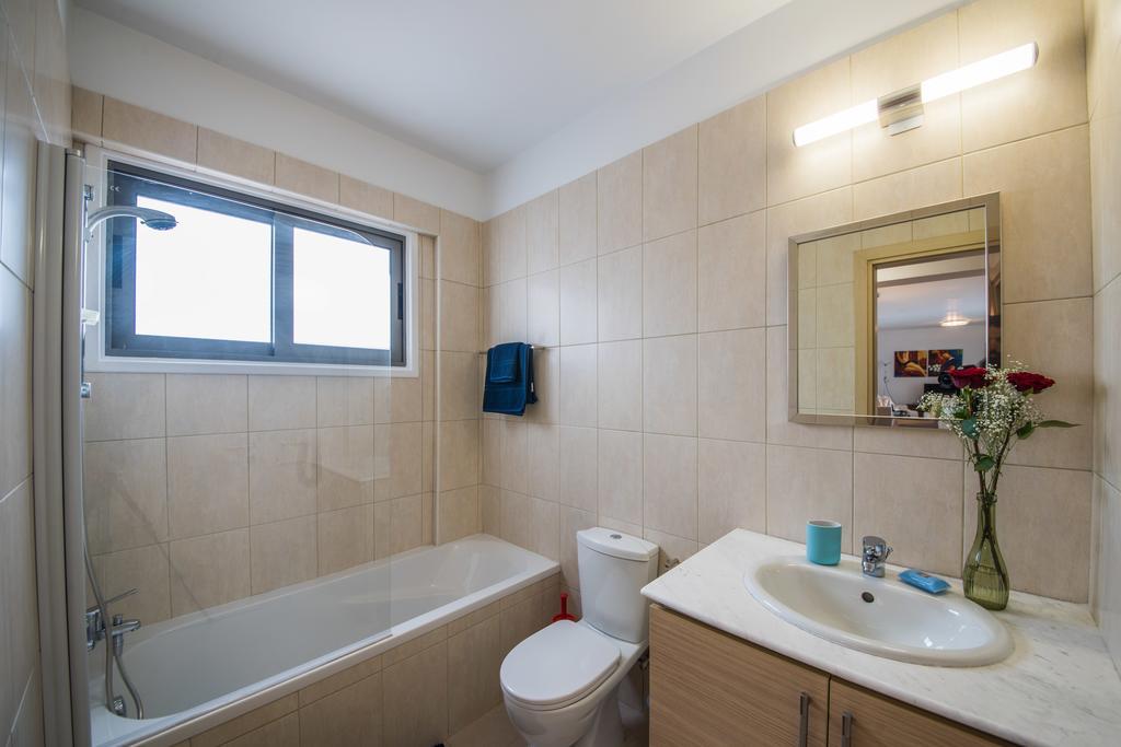 Skylight Megaron Daire Larnaca Dış mekan fotoğraf